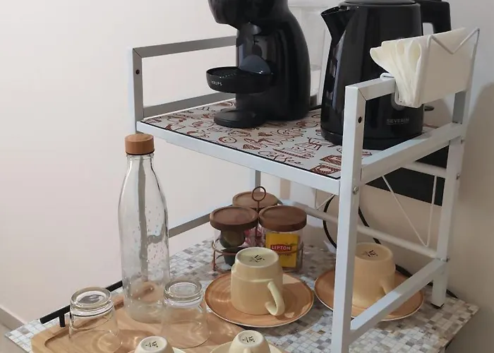 Cappuccino - Piazza Bologna 3*