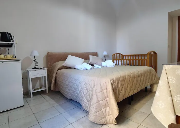 Bed & Breakfast Cappuccino - Piazza Bologna 3*